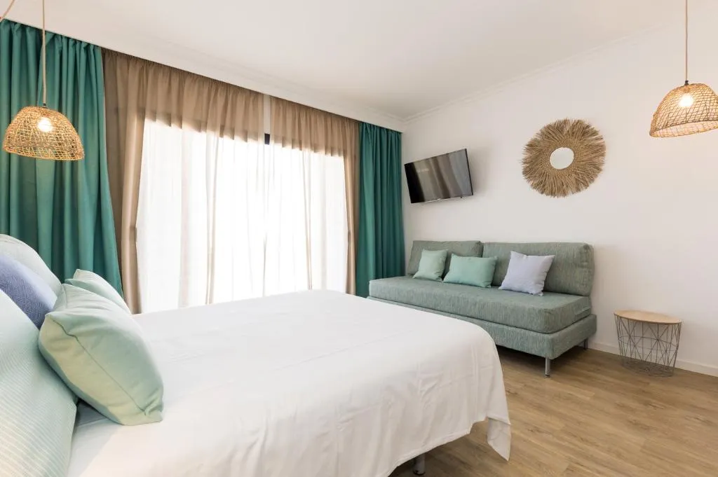 Double or Twin POOL VIEW Room, MarSenses Paradise Club Hotel, Menorca