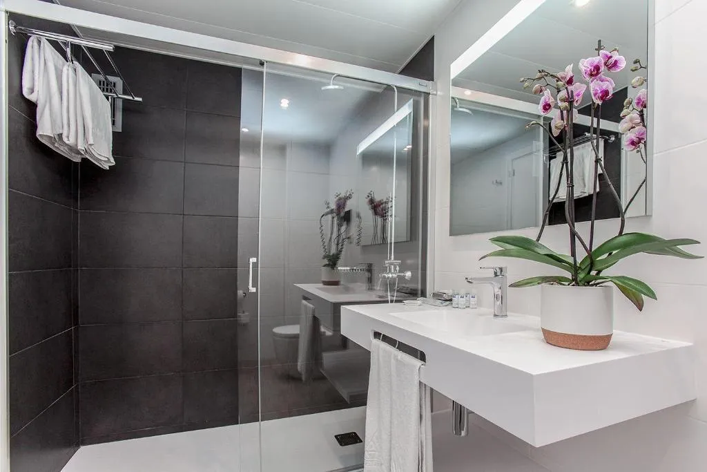 Double or Twin PREMIUM Room, Atenea Barcelona Aparthotel, Barcelona
