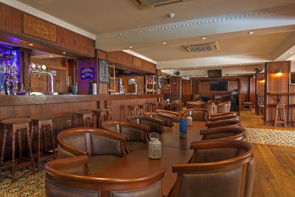 Bar, Paladim & Alagoamar, Algarve