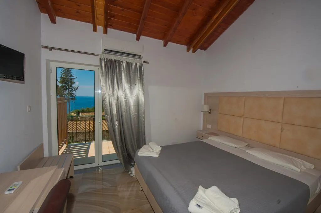 DOUBLE GARDEN VIEW Room, Blue Princess Beach Hotel & Suites, Corfu
