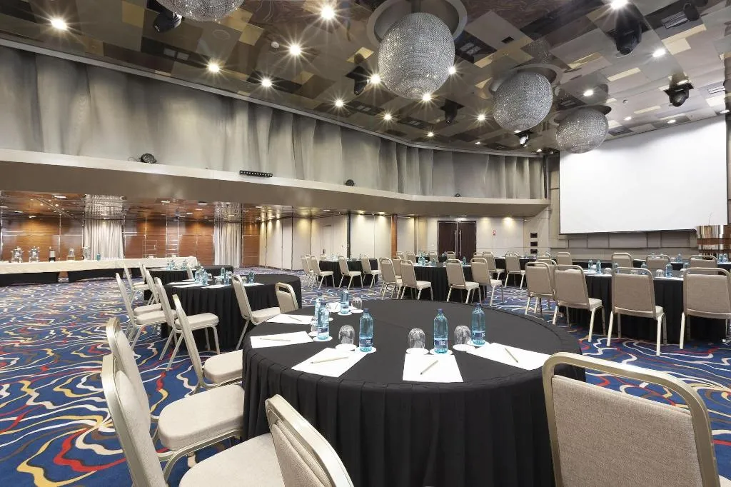 Conferences, Sunborn Gibraltar, Gibraltar