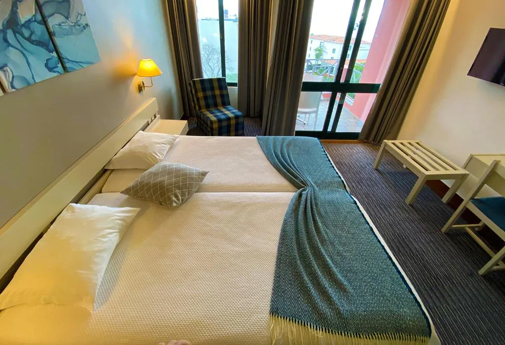 Room, Aparthotel Imperatriz, Madeira