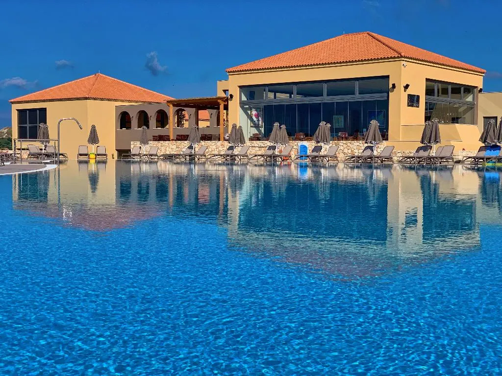 Bar, Apollonion Asterias Resort & Spa, Kefallinia