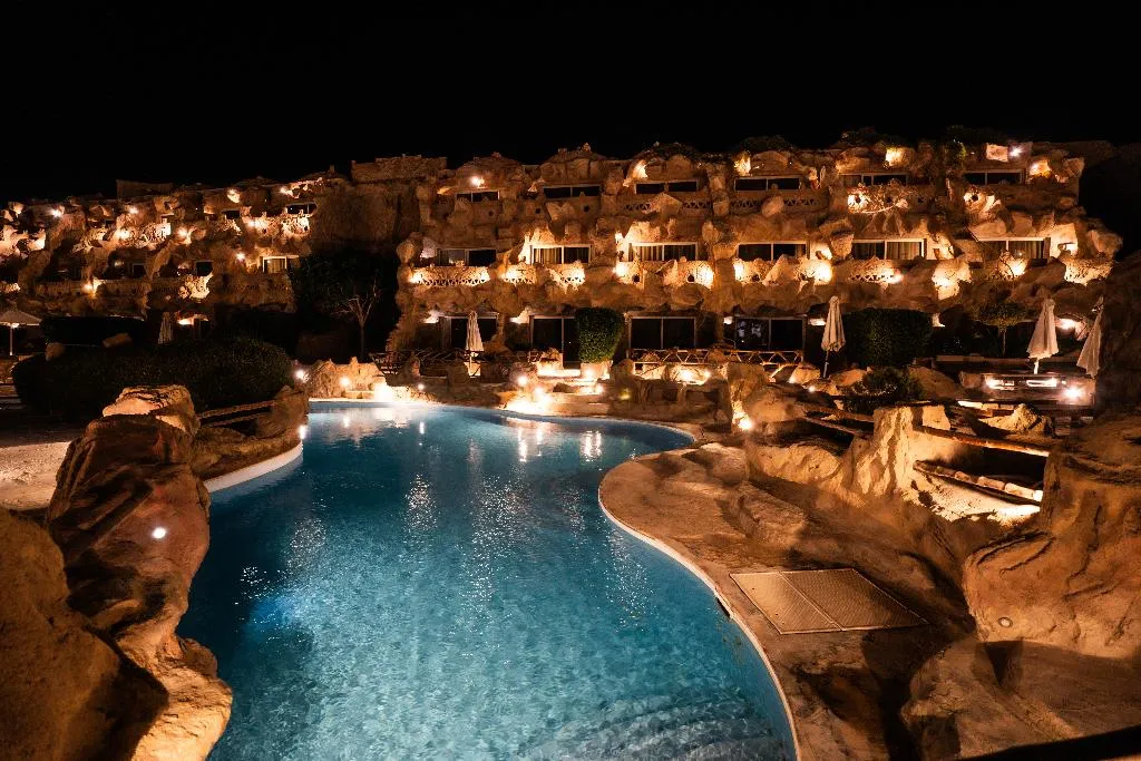 Pool, Caves Beach Resort Hurghada, Red Sea Riviera