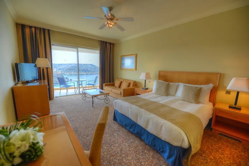 DOUBLE SEA VIEW Room, Radisson Blu Resort & Spa Golden Sands, Malta
