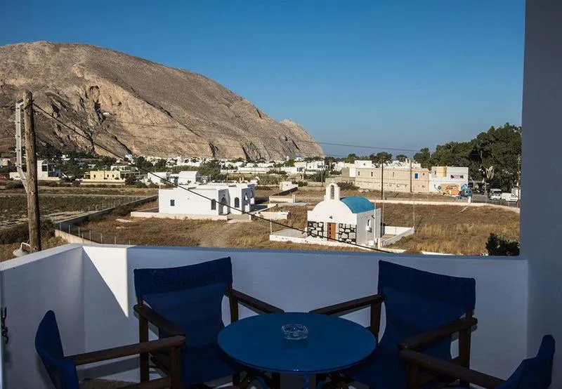 General view, Petra Nera, Santorini