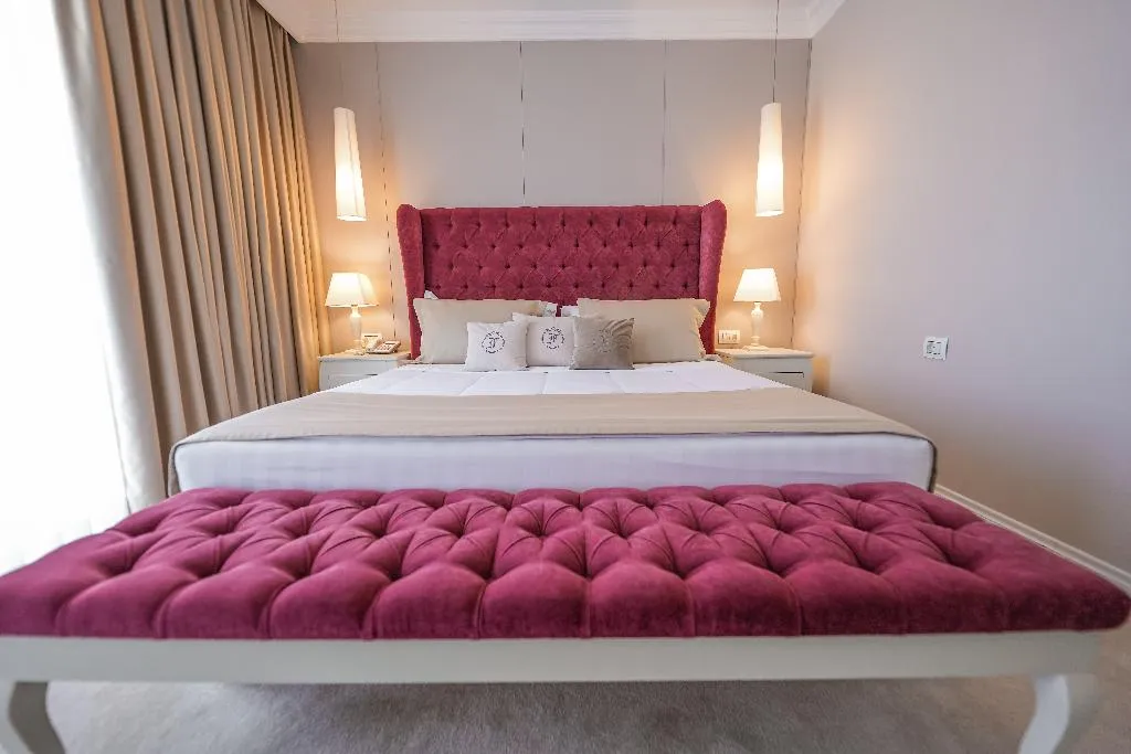SUITE CLASSIC TWO BEDROOMS Room, Flower Garden Hotel, Durres