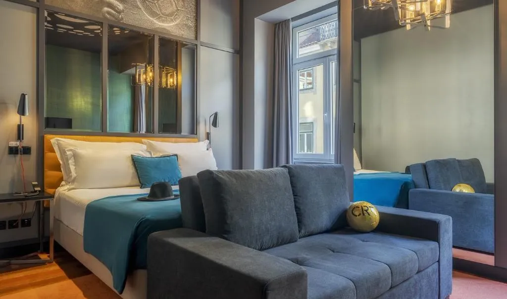 TRIPLE ONE BEDROOM ONE BATHROOM Room, Pestana CR7 Lisboa Lifestyle Hotels, Lisbon