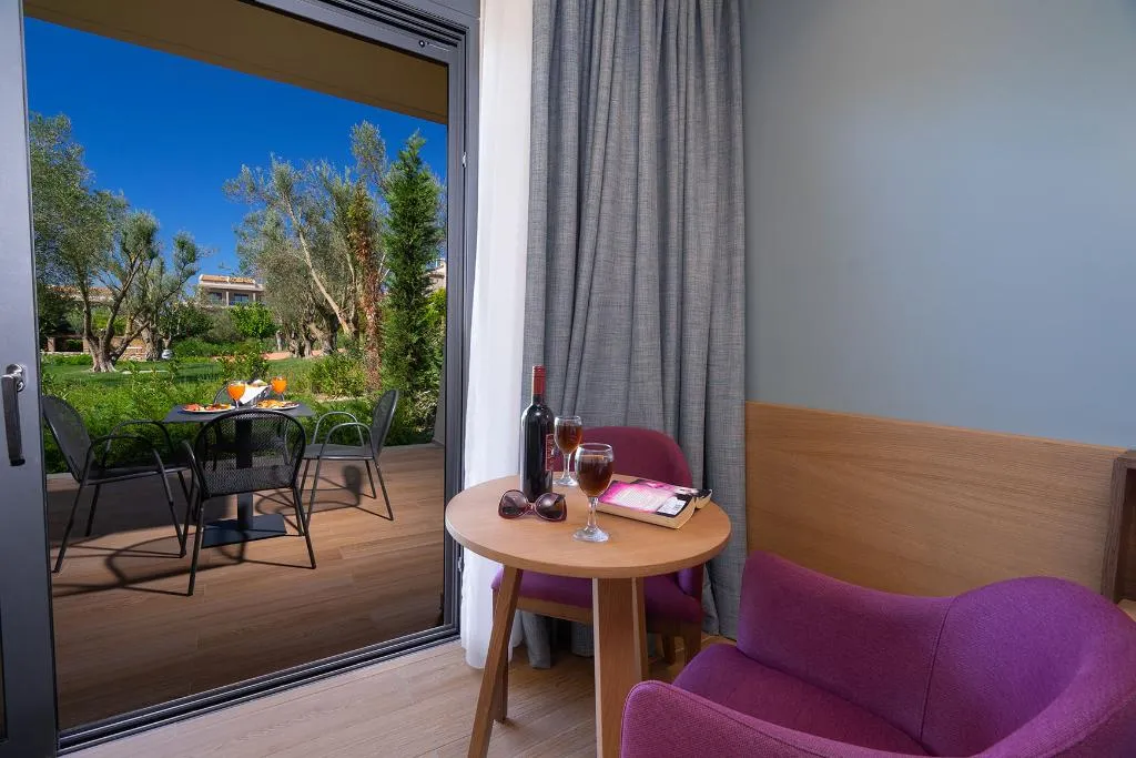 FAMILY ROOM PREMIUM Room, Apollonion Asterias Resort & Spa, Kefallinia