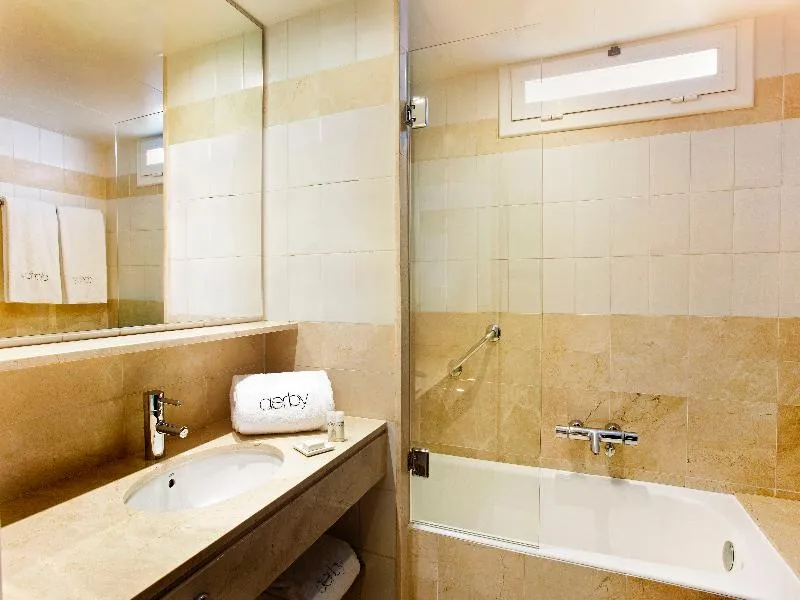DOUBLE SINGLE USE STANDARD Room, Hotel Derby, Barcelona