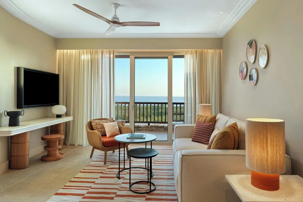 SUITE PREMIUM WITH VIEWS Room, The Westin Resort Costa Navarino, Kalamata