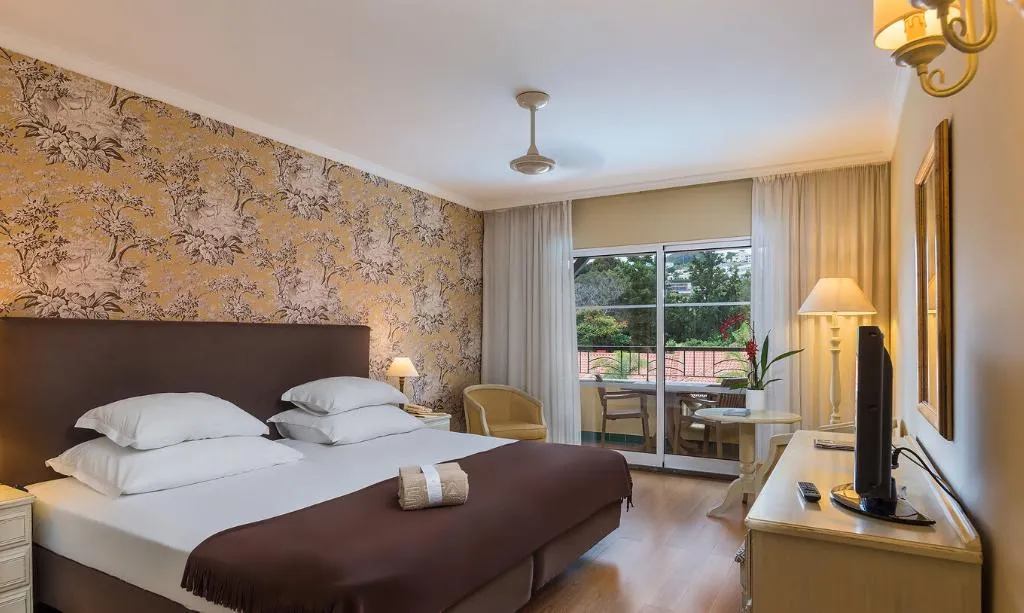 STUDIO SUPERIOR CAPACITY 3 Room, Pestana Village Garden Hotel, Madeira