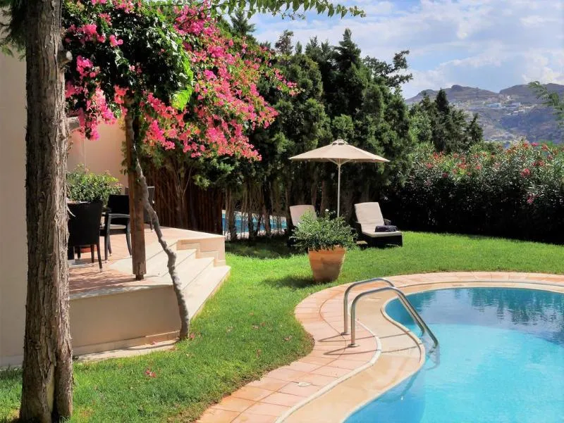 VILLA WITH PRIVATE POOL Room, Out Of The Blue Resort, Crete