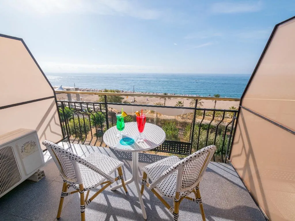 Double or Twin SEA VIEW Room, Checkin Garbi Hotel, Costa Brava