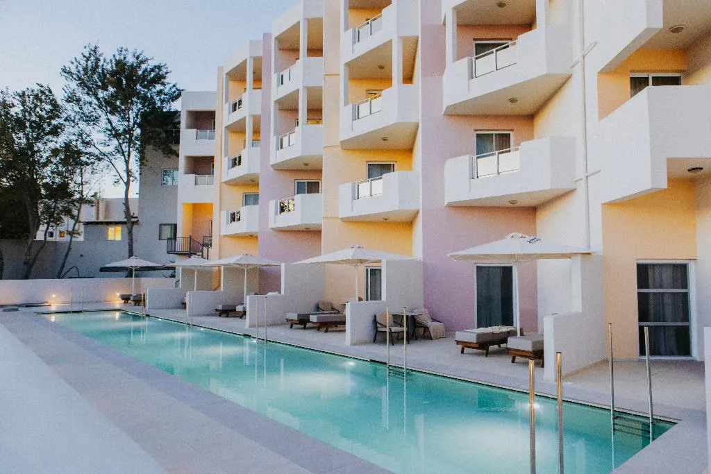 TWIN POOL VIEW Room, Sovereign Beach Hotel, Kos