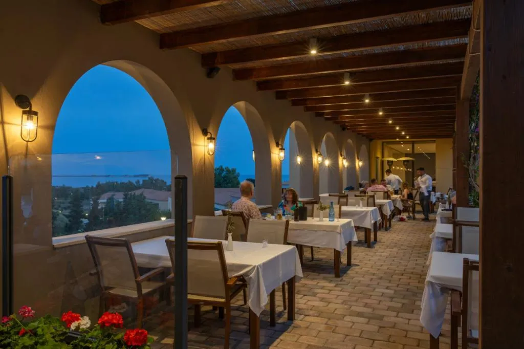 Restaurant, Apollonion Asterias Resort & Spa, Kefallinia