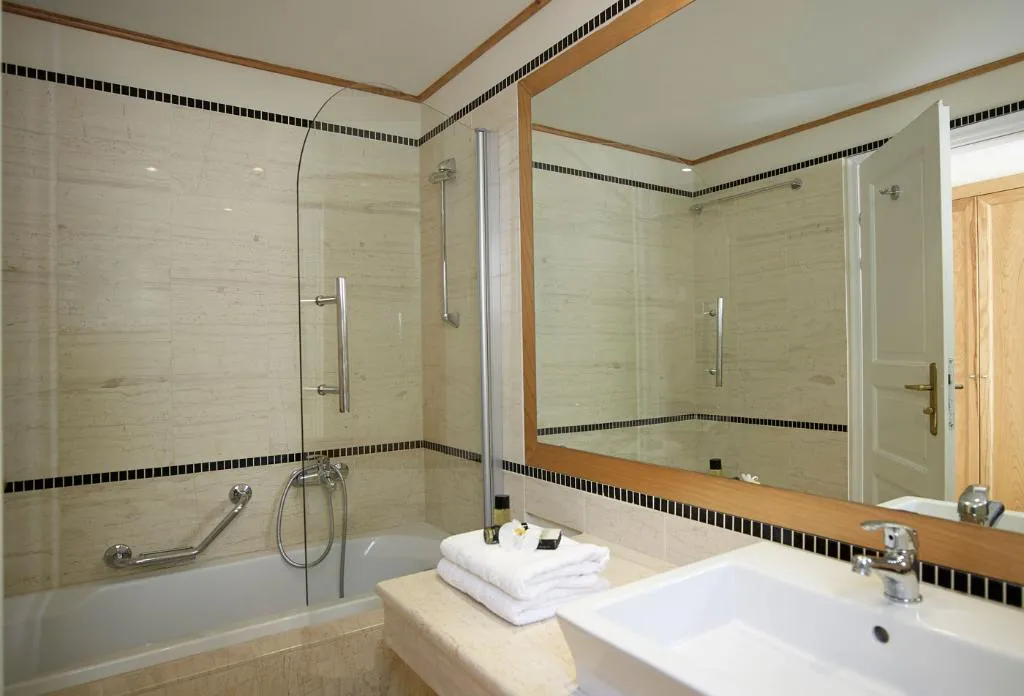 TWIN SEA VIEW Room, Mitsis Rodos Maris, Rhodes