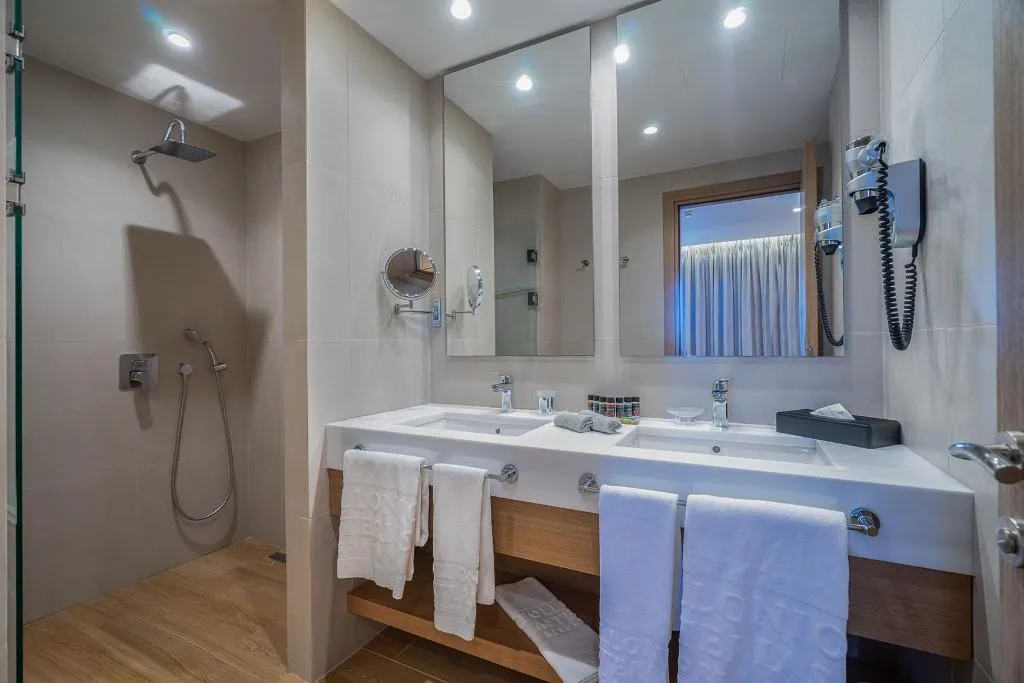 FAMILY ROOM PREMIUM Room, Apollonion Asterias Resort & Spa, Kefallinia