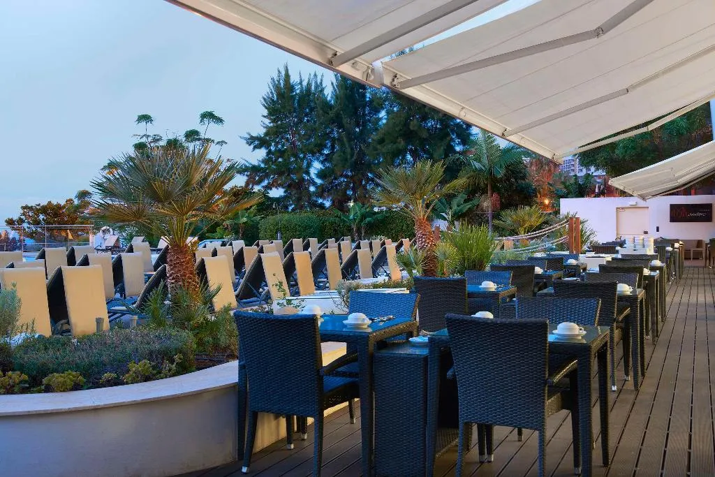 Restaurant, Melia Madeira Mare, Madeira