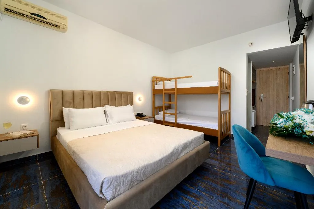 Room, Laguna Holiday Resort, Corfu