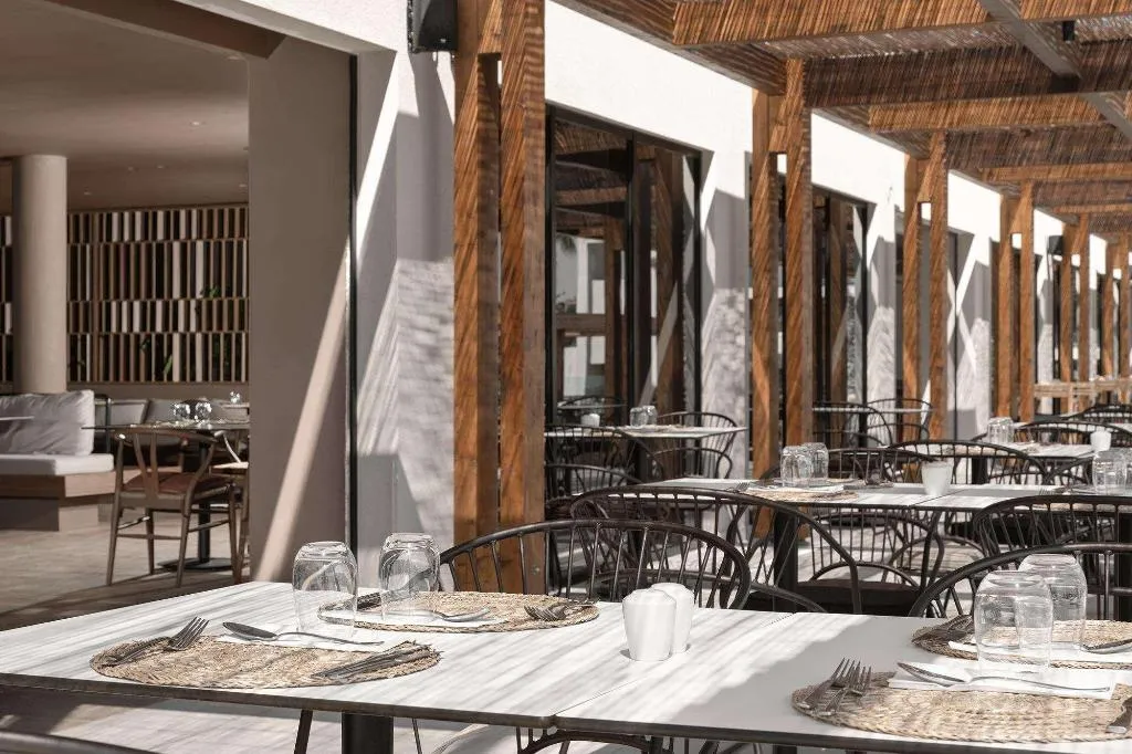 Restaurant, Ella Helea, Rhodes