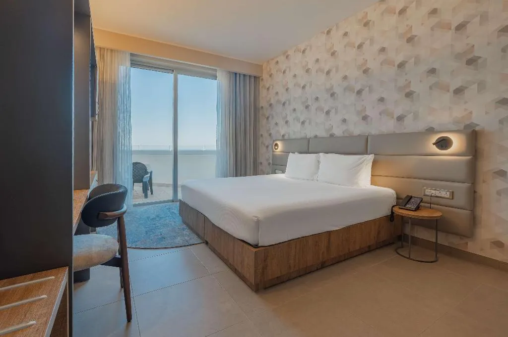 FAMILY ROOM TWO BEDROOMS Room, DoubleTree by Hilton Malta, Malta