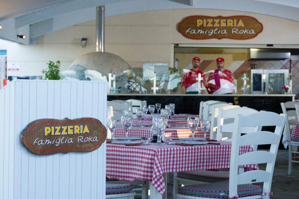 Restaurant, Mareblue Beach, Corfu