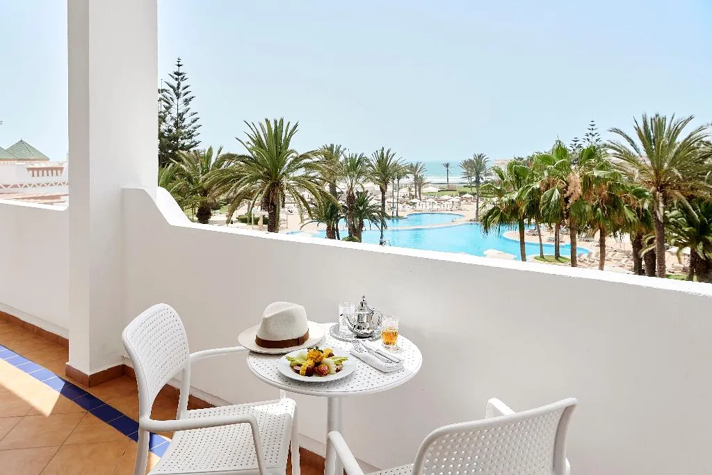 JUNIOR SUITE POOL VIEW Room, Iberostar Waves Founty Beach, Agadir