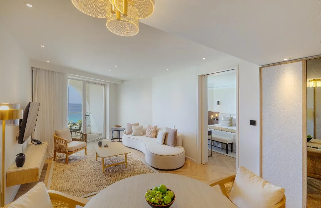SUITE GRAND Room, Golden Coast Beach Hotel, Cyprus