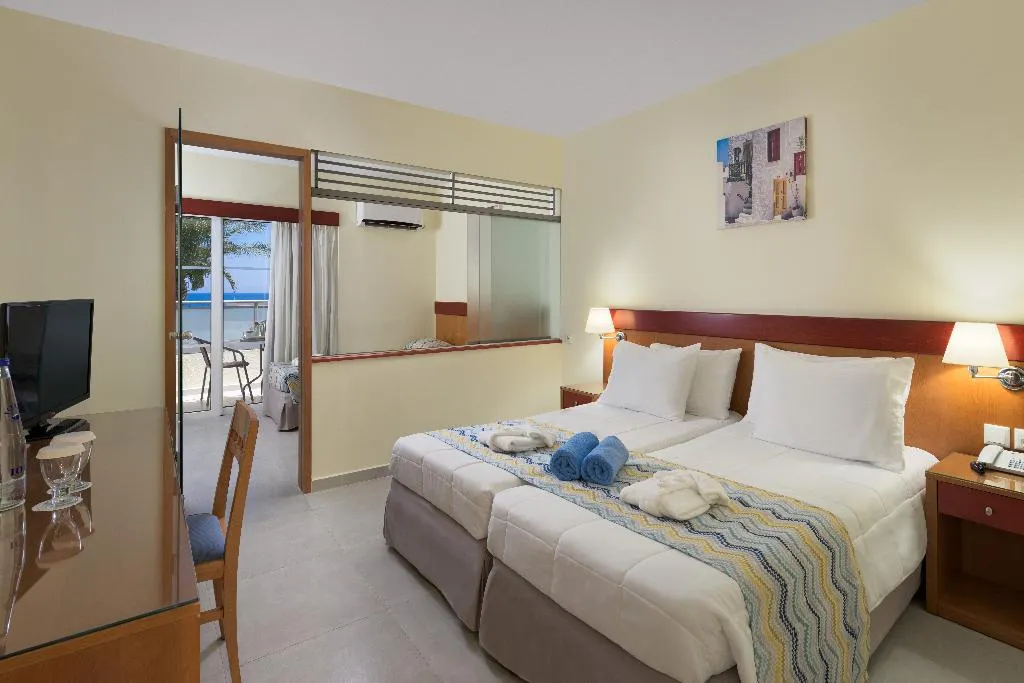 FAMILY ROOM GARDEN VIEW Room, Avra Beach Resort, Rhodes