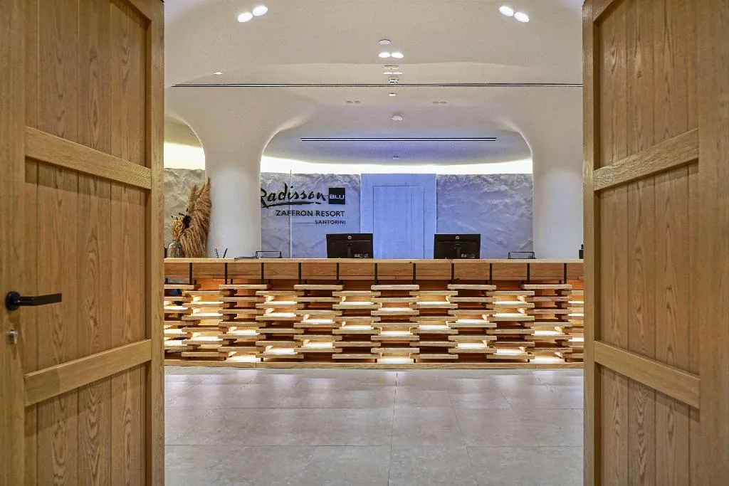 Lobby, Radisson Blu Zaffron Resort, Santorini