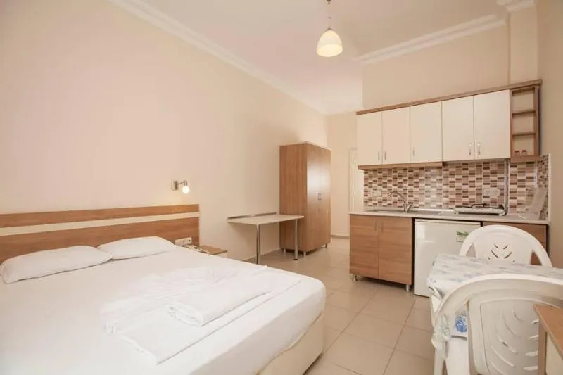 DOUBLE SINGLE USE STANDARD Room, Catty Cats Garden Hotel, Antalya