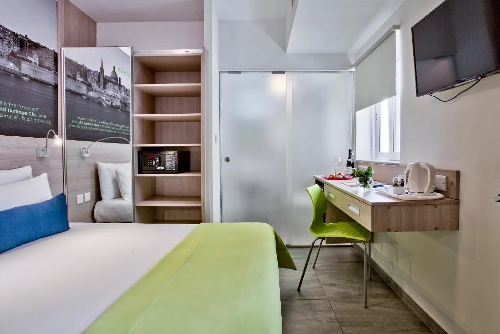 Double or Twin ECONOMY Room, Hotel Santana Malta, Malta