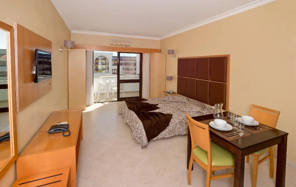 STUDIO STANDARD Room, Paladim & Alagoamar, Algarve