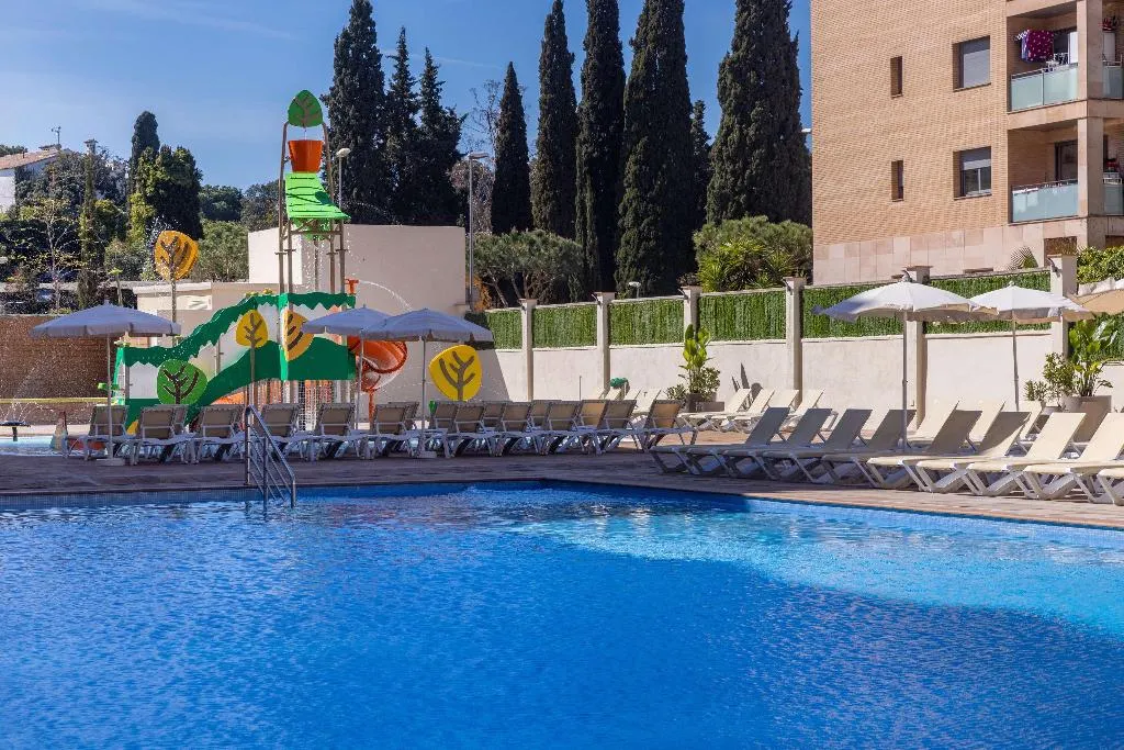 Pool, htop Amatista, Costa Brava