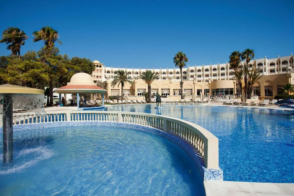 Bar, Steigenberger Hotel Marhaba Thalasso, Tunisia