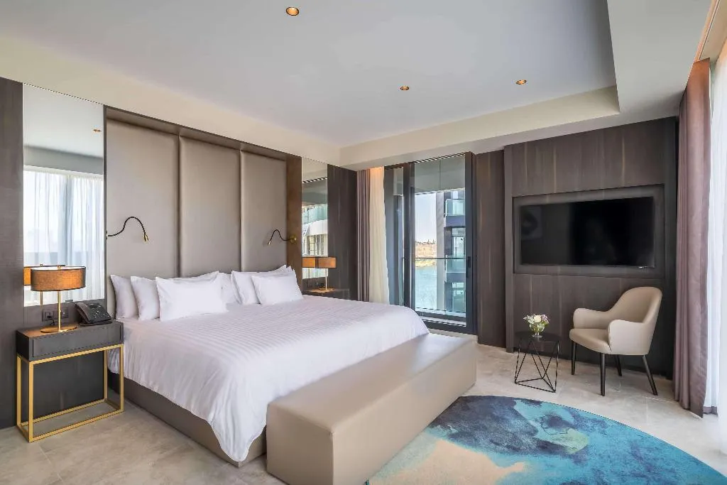 Double or Twin WITH PRIVATE POOL Room, Barcelo Fortina, Malta