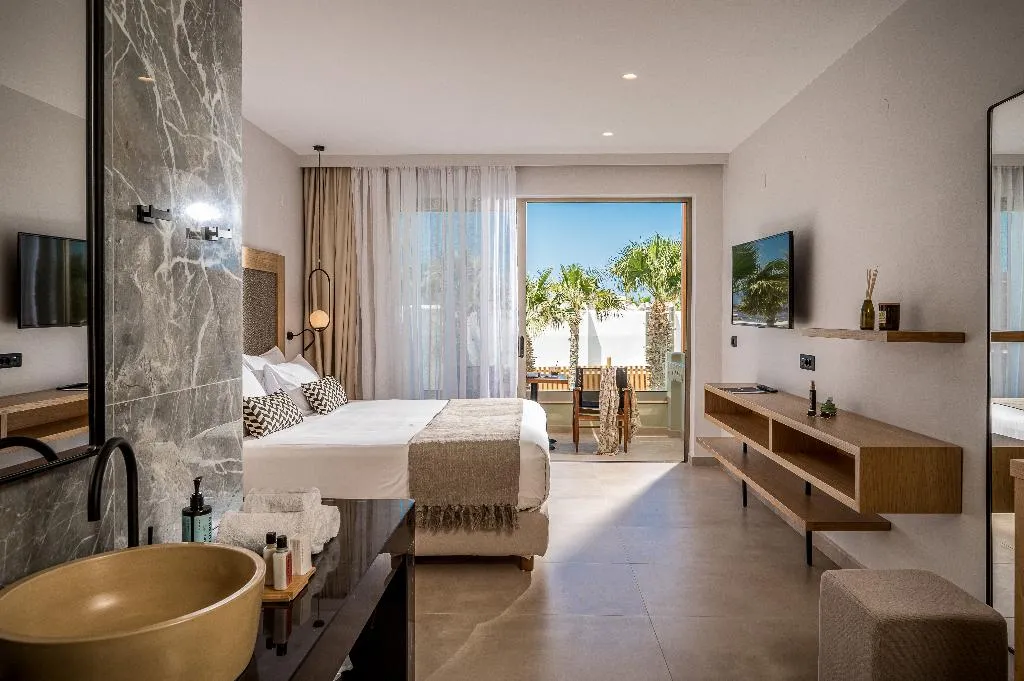 SUITE STANDARD Room, Stella Palace, Crete