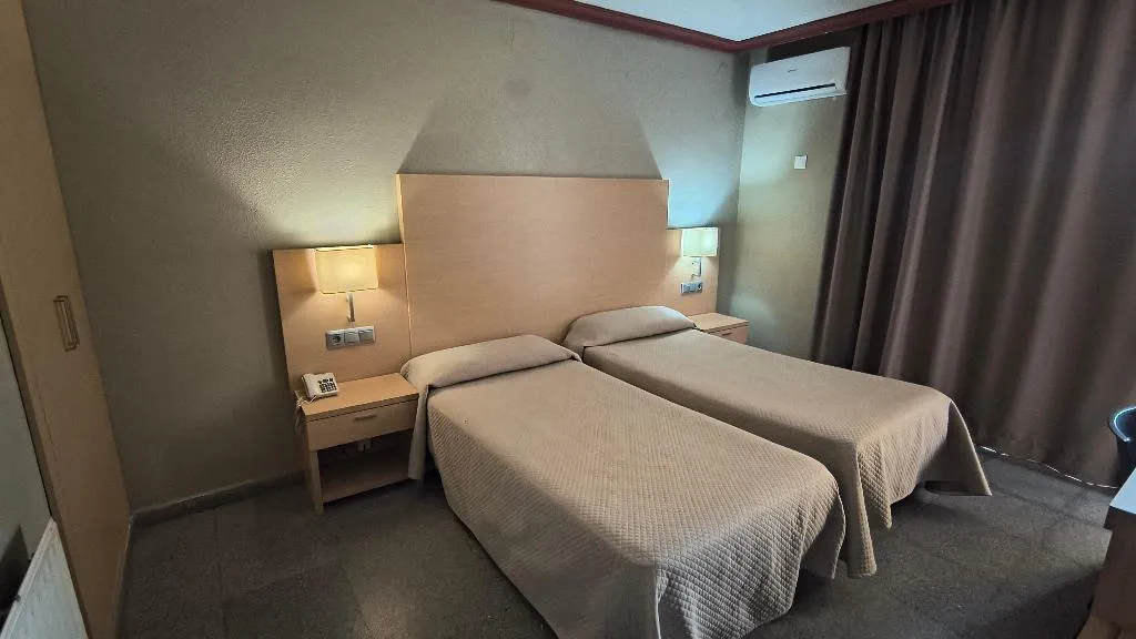 Double or Twin STANDARD Room, Mont Park Hotel, Costa Blanca