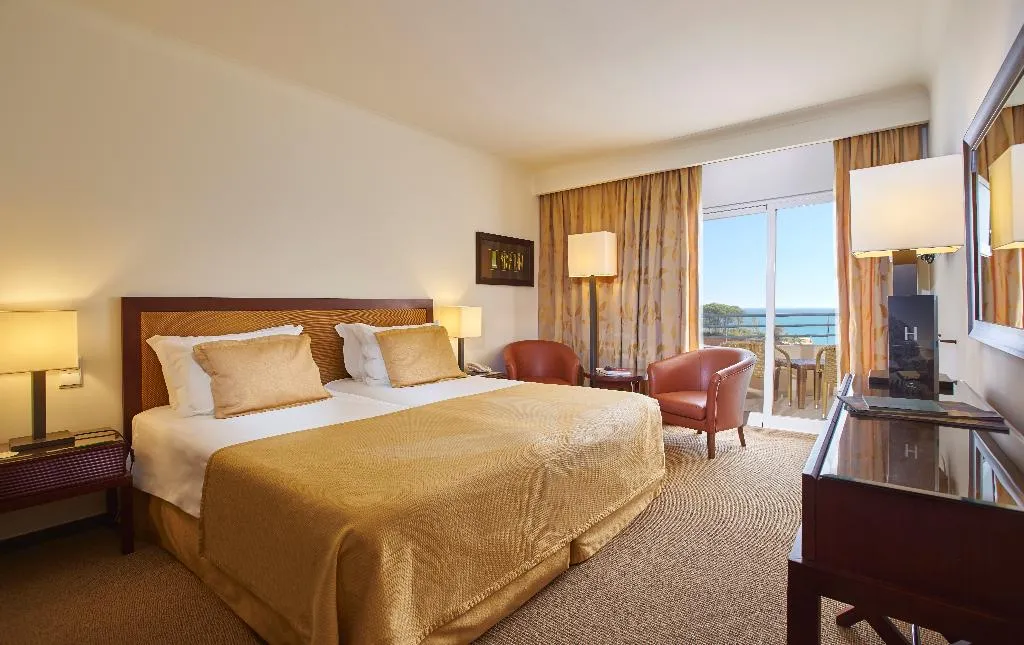 TWIN SEA VIEW Room, PortoBay Falesia, Algarve