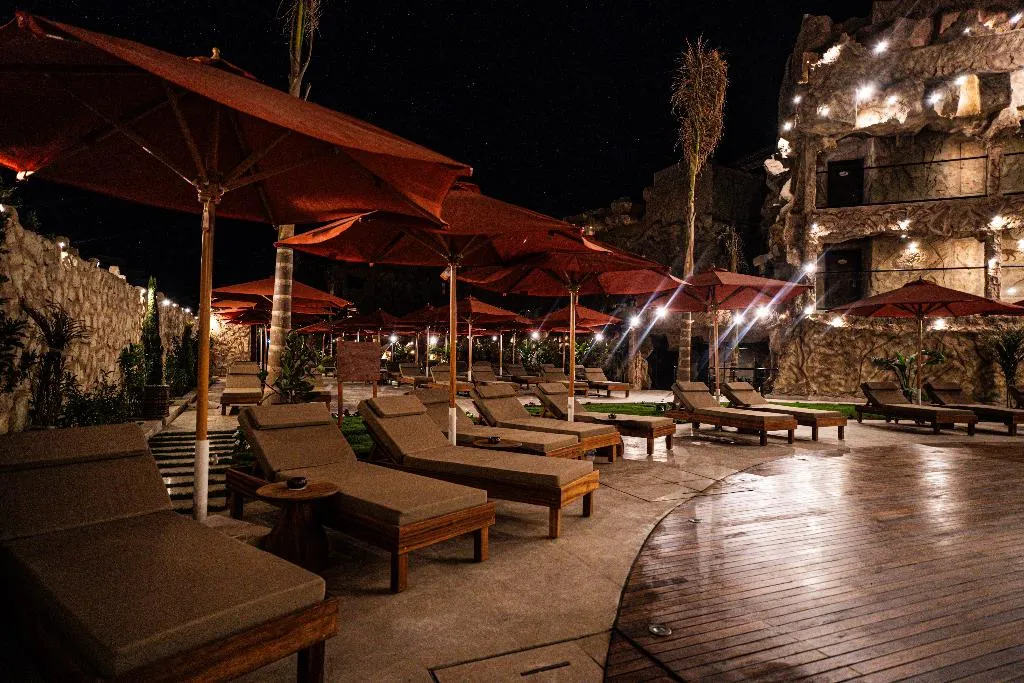 Pool, Caves Beach Resort Hurghada, Red Sea Riviera