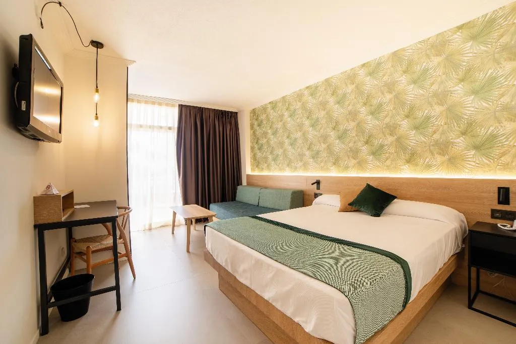 Double or Twin STANDARD Room, Palas Pineda Hotel, Costa Brava