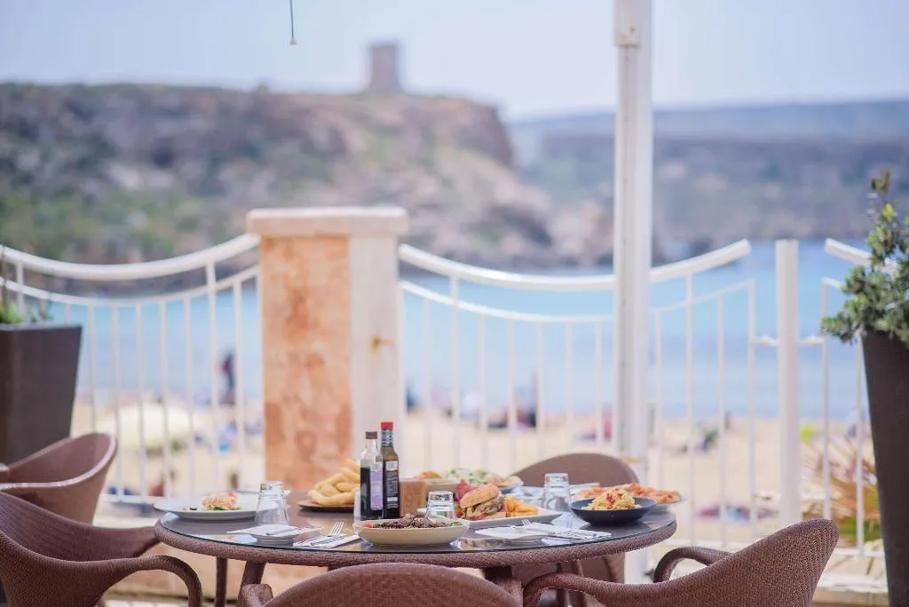 Restaurant, Radisson Blu Resort & Spa Golden Sands, Malta