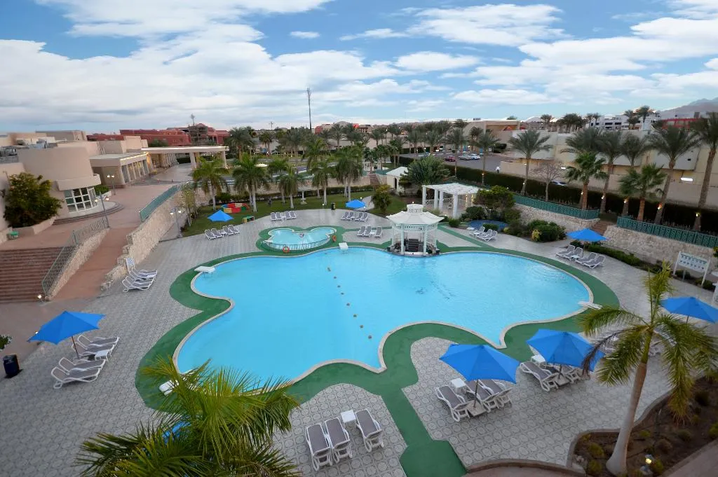 Pool, Aurora Oriental Resort, Red Sea Riviera