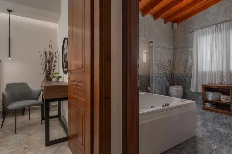 VILLA WITH PRIVATE POOL Room, Alia Palace Hotel, Halkidiki