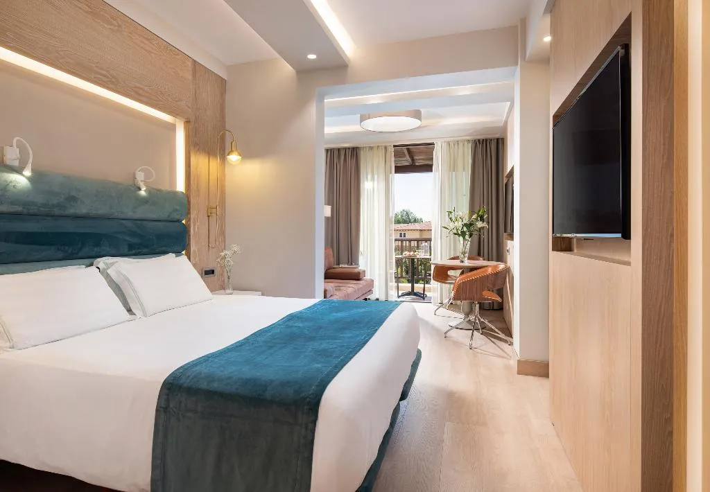 Room, Anthemus Sea Beach Hotel & Spa, Halkidiki