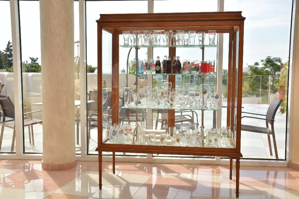 Bar, Sovereign Beach Hotel, Kos
