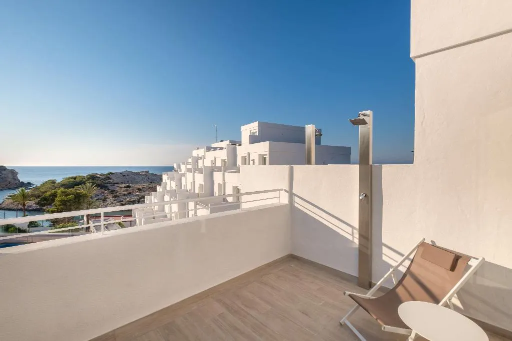 DOUBLE SINGLE USE SUPERIOR SEA VIEW Room, Barcelo Portinatx, Ibiza