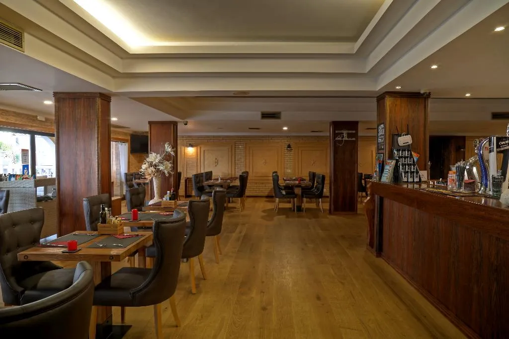 Restaurant, Paladim & Alagoamar, Algarve