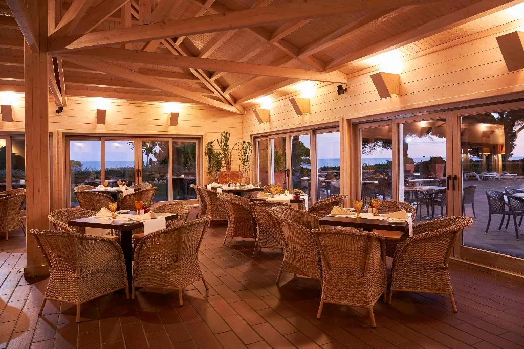 Restaurant, PortoBay Falesia, Algarve